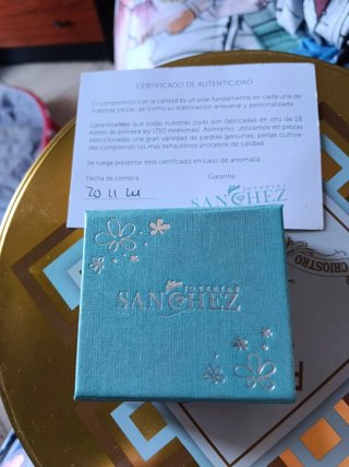 Colgante Corazón Oro 18K con Circonitas