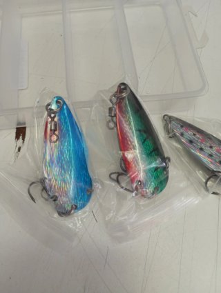 Set 5 Cucharillas Pesca Señuelos Caja