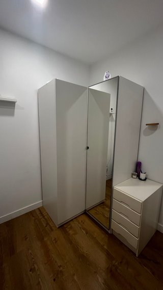 Armario Esquinero IKEA con Espejo