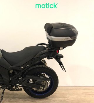 SUZUKI V STROM 650 XT (TOP CASE) (A2)