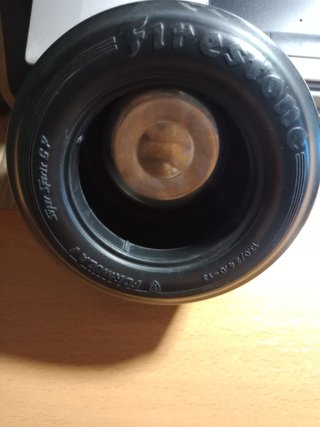 Cenicero Rueda Firestone Formula 1 Antiguo