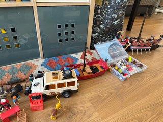 Playmobil Barco Romano y Coche Safari