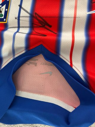 Camiseta Atletico de Madrid firmada