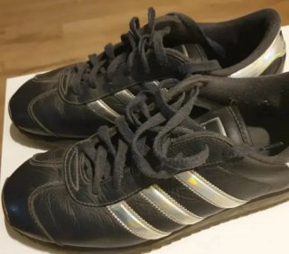 Adidas Vintage T43