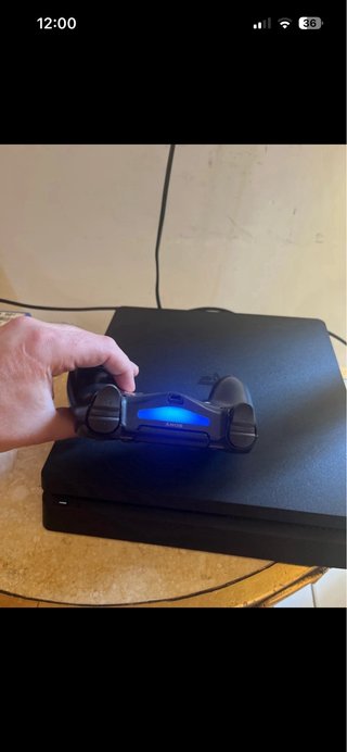 PlayStation 4 PS4 Nera
