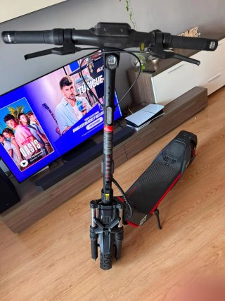 Patinete eléctrico Segway ZT3 Pro E