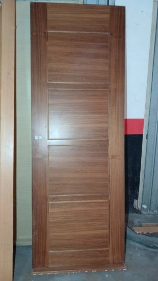 Puerta de madera