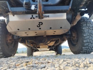 Mitsubishi Montero 1995