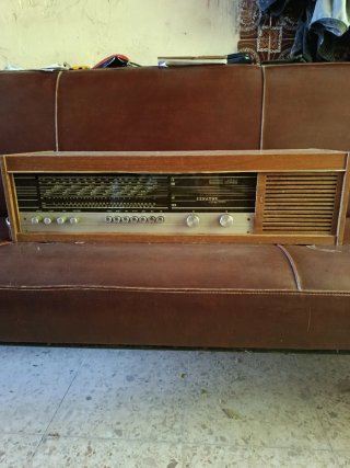 Radio Antigua Senator Stereo