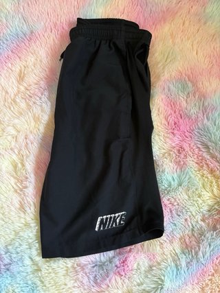 Pantalón corto Nike niño negro
