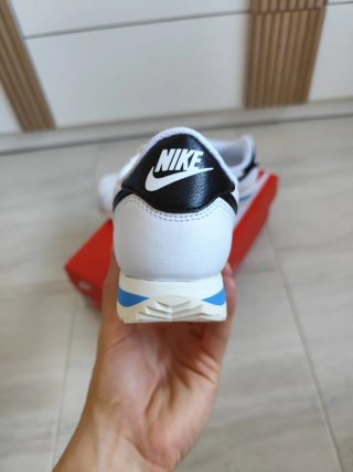 Nike Cortez