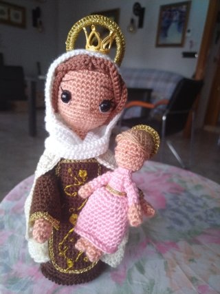 Virgen del carmen a crochet