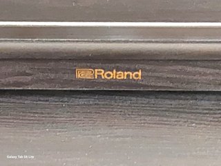 Piano Digital Roland RP 701 Impecable