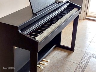 Piano Digital Roland RP 701 Impecable
