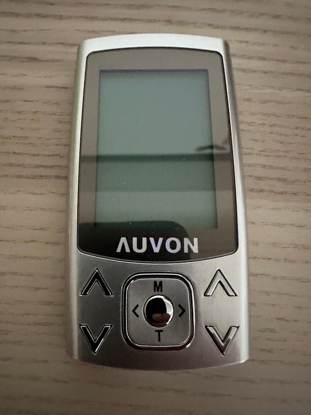 AUVON Electroestimulador 24 Modos