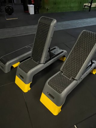 Step stepper ajustable / Banco Musculación