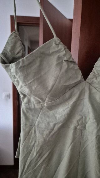 Vestido lino verde Zara