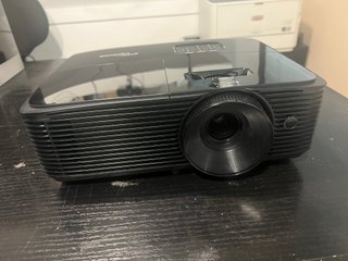 Proyector Optoma X381 DLP 1024x768 3900 Lúmenes