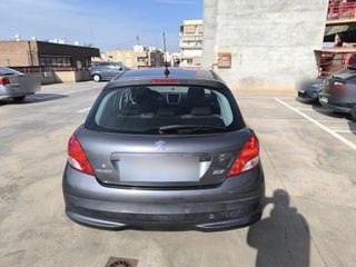 Peugeot 207 muy cuidado, 104.000 km, ITV+Mantenimt