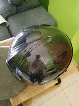 Casco de moto Premier negro brillante