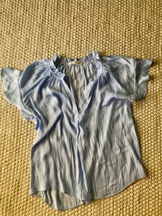 2 Blusas Satén Talla L Roja y Azul