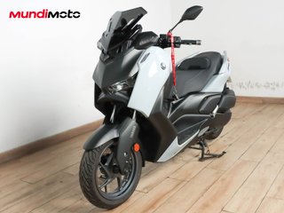 YAMAHA X-MAX 300 TECH MAX