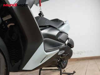 YAMAHA X-MAX 300 TECH MAX