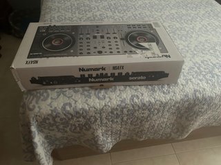 Numark NS4FX - Controlador DJ 4 canales