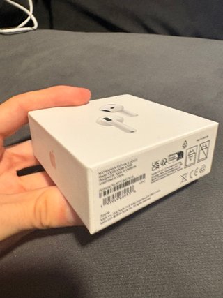 *SOLO HOY* AirPods 4 con Cancelación de Ruido