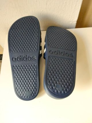 Chanclas Adidas Talla 36 Azul y Blanco