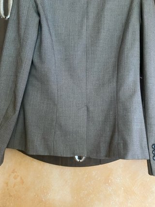 Americana Blanco Gris con Hombreras