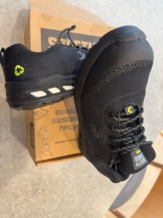 Zapatos de seguridad Safety Jogger negros