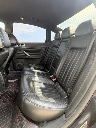 VW Passat W8 4.0 MANUAL