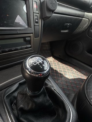 VW Passat W8 4.0 MANUAL
