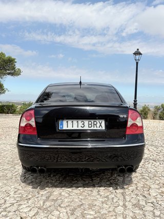 VW Passat W8 4.0 MANUAL