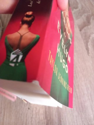 Siete Maridos de Evelyn Hugo, Los -V3* - B4p