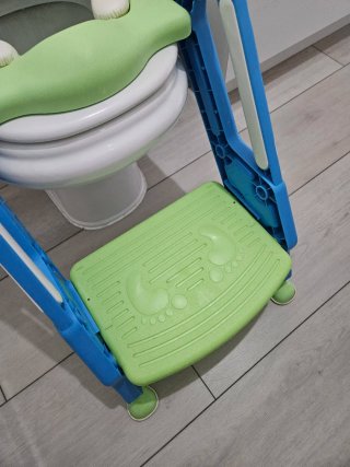 Asiento reductor WC infantil con escalón