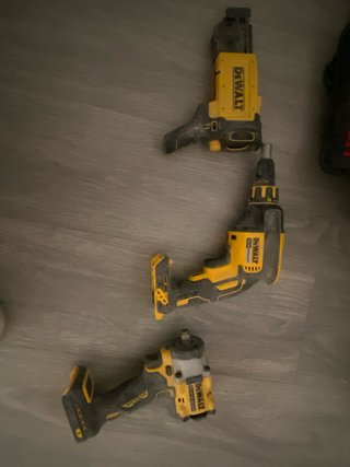 Taladro atornillador Dewalt y pistola de tuercas