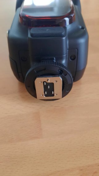 Neewer Speedlite NW760-N