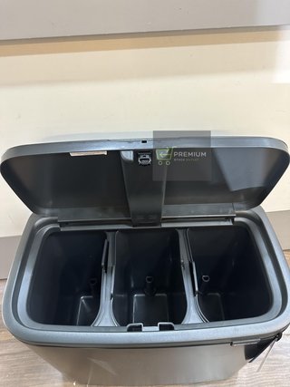 Brabantia Bo Touch Bin Cubo de Basura 3 x, Negro, 3 x 11 litros