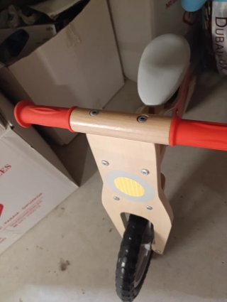 Bicicleta de madera para niños