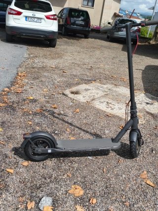 Patinete Eléctrico Xiaomi Mi Essential