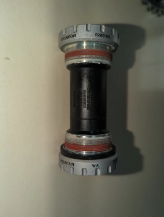 Eje pedalier Shimano SM-BB52