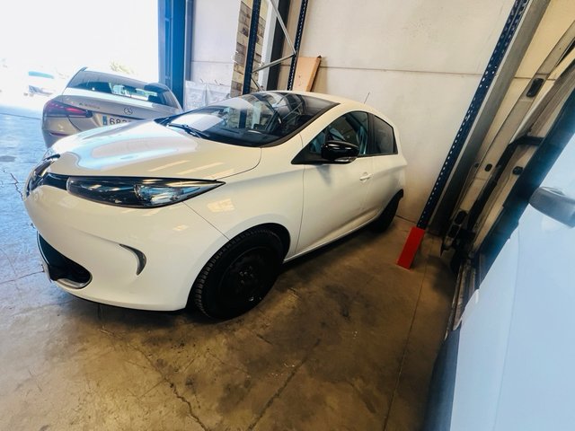 Renault ZOE 2015
