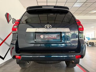 Toyota Land Cruiser 2.8 D-4D VXL AUTO (2023)