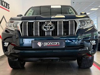 Toyota Land Cruiser 2.8 D-4D VXL AUTO (2023)