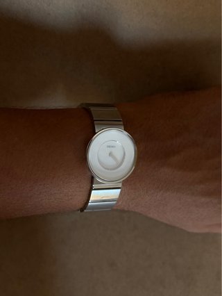 Reloj Seiko Unisex 1N00-0NR0 Minimalista