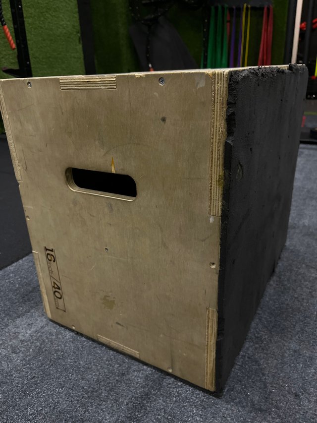 Cajón Pliométrico Madera Gimnasio