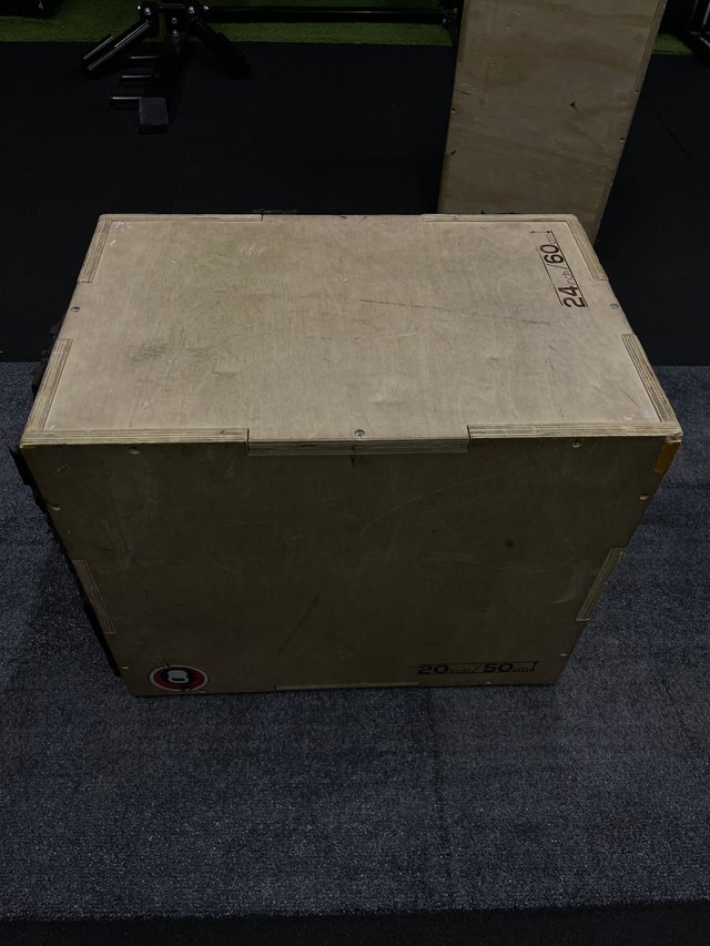 Cajón Pliométrico Madera Gimnasio