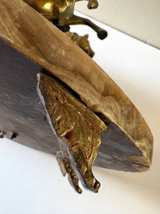 Cuádriga Romana Metal sobre base de ónice o mármol